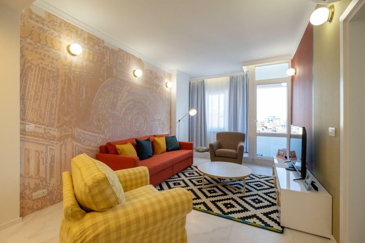 Vitosha Blvd 3-Bedroom, 2-Bathroom Lux Suite ソフィア エクステリア 写真