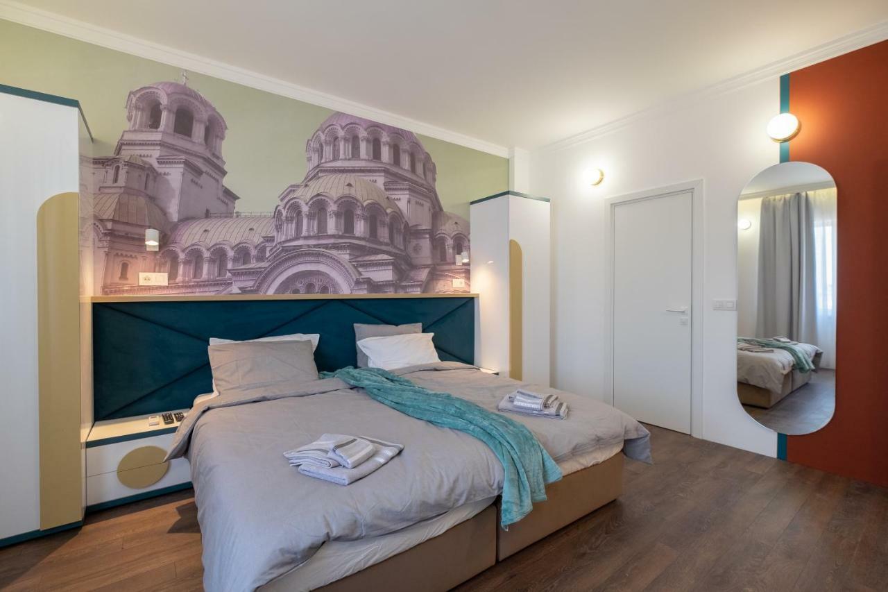 Vitosha Blvd 3-Bedroom, 2-Bathroom Lux Suite ソフィア エクステリア 写真
