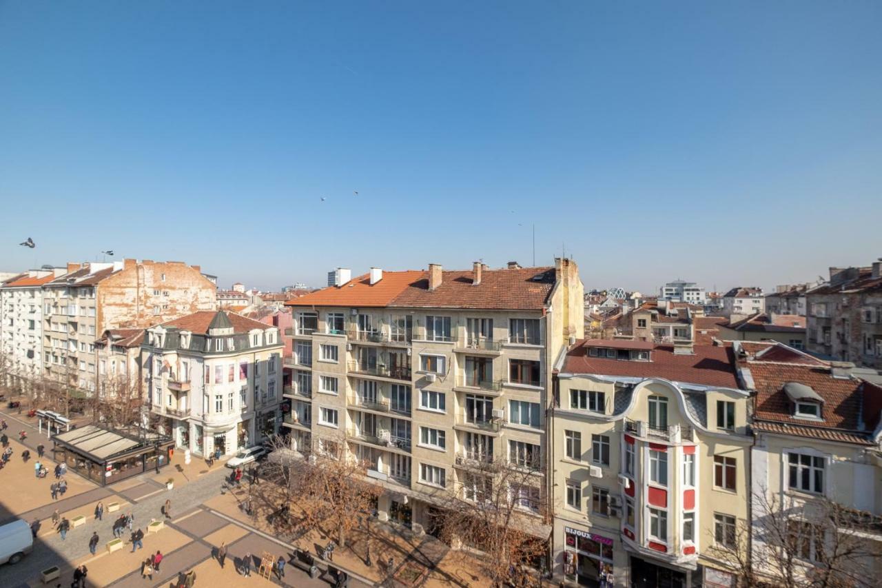 Vitosha Blvd 3-Bedroom, 2-Bathroom Lux Suite ソフィア エクステリア 写真