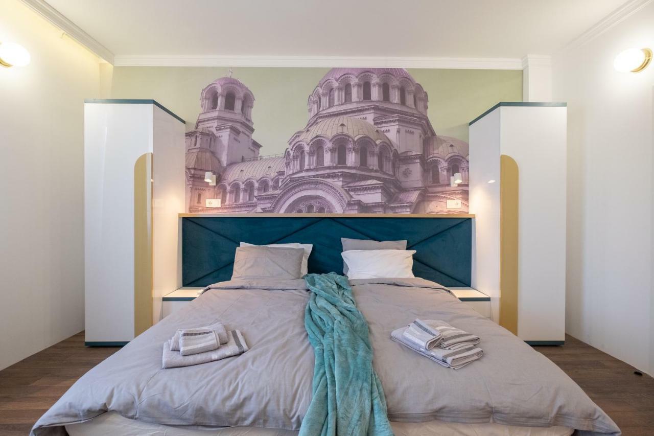Vitosha Blvd 3-Bedroom, 2-Bathroom Lux Suite ソフィア エクステリア 写真